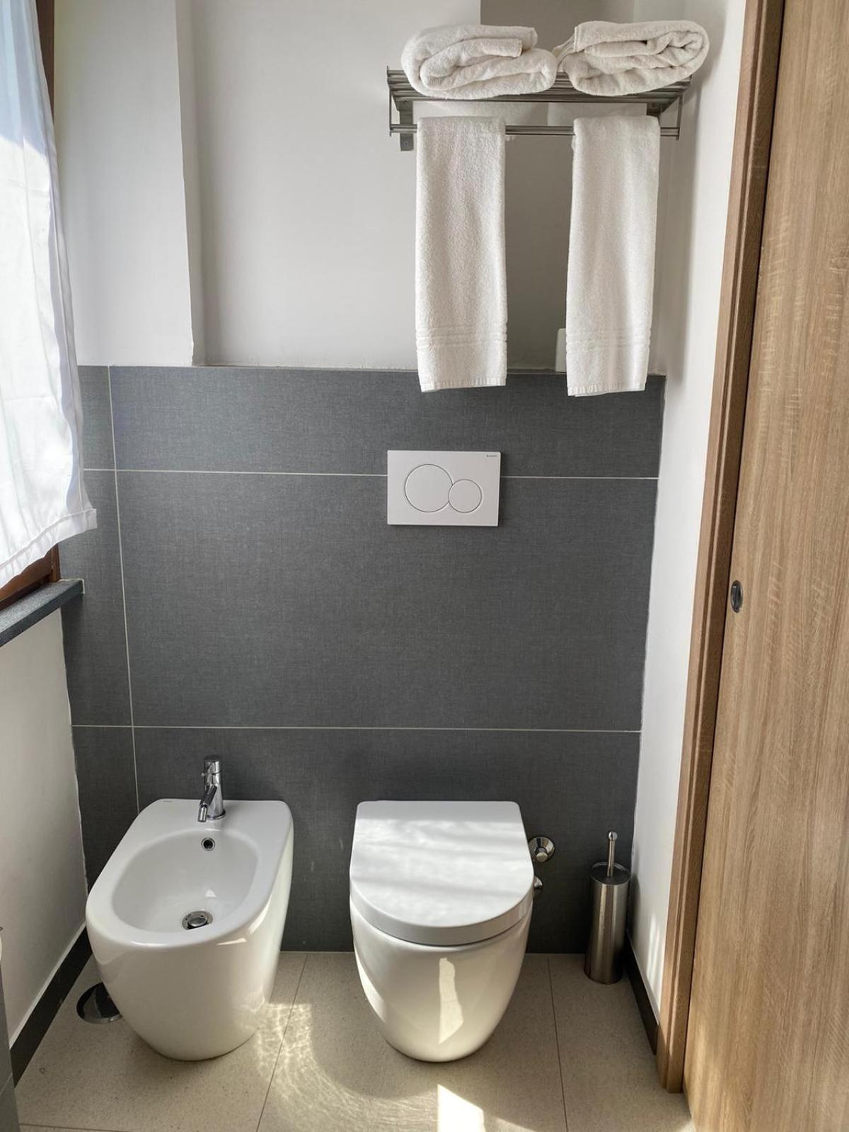 Torre Delle Grazie Sorrento Suite Вико-Экуенсе Номер фото