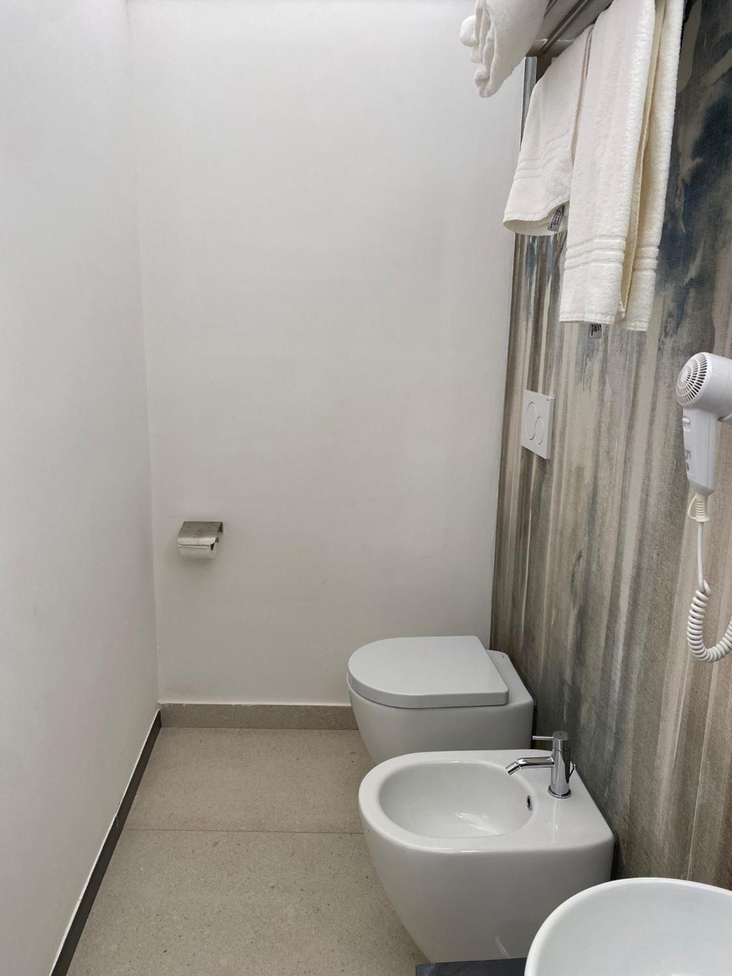 Torre Delle Grazie Sorrento Suite Вико-Экуенсе Номер фото
