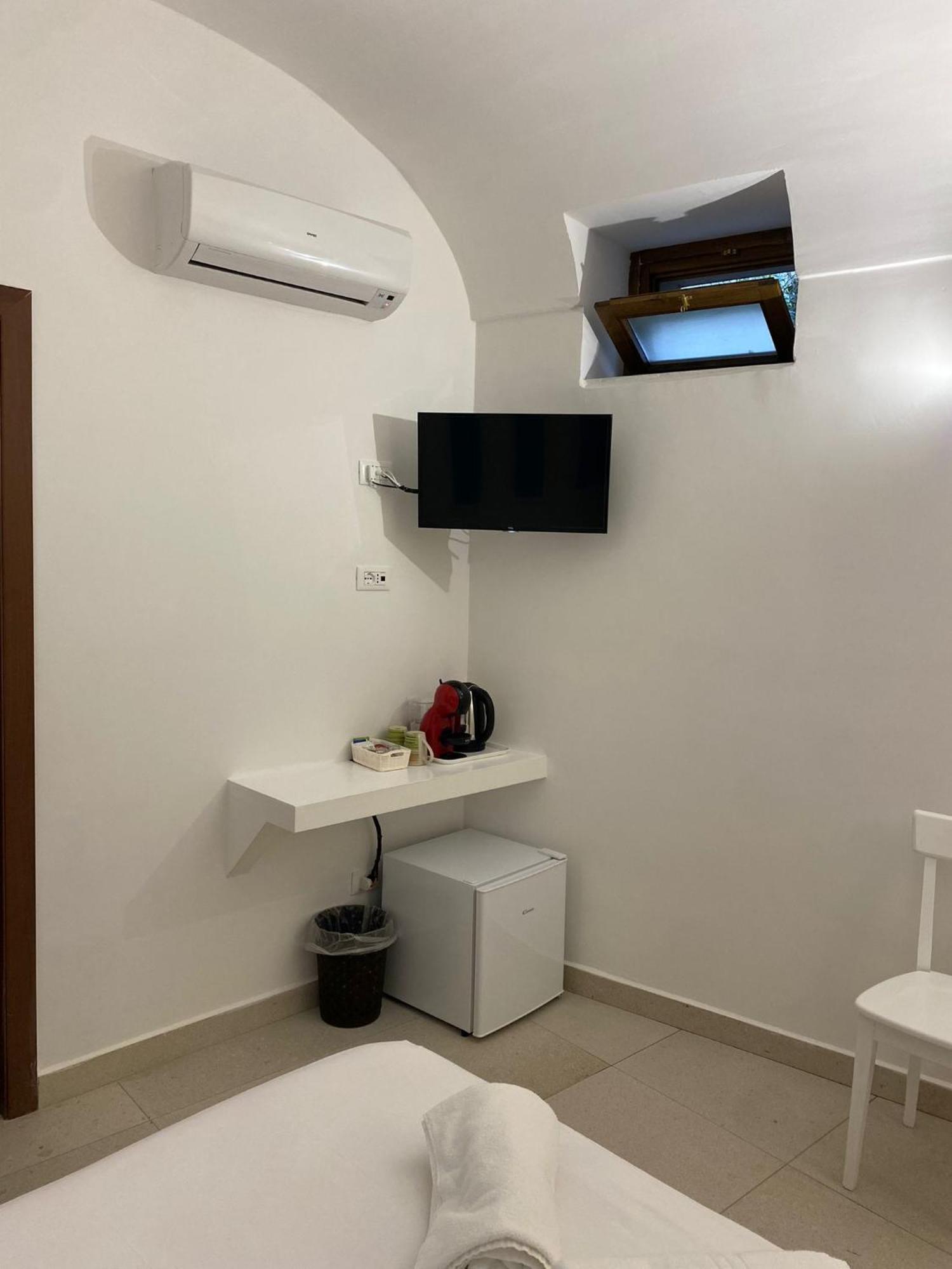 Torre Delle Grazie Sorrento Suite Вико-Экуенсе Номер фото