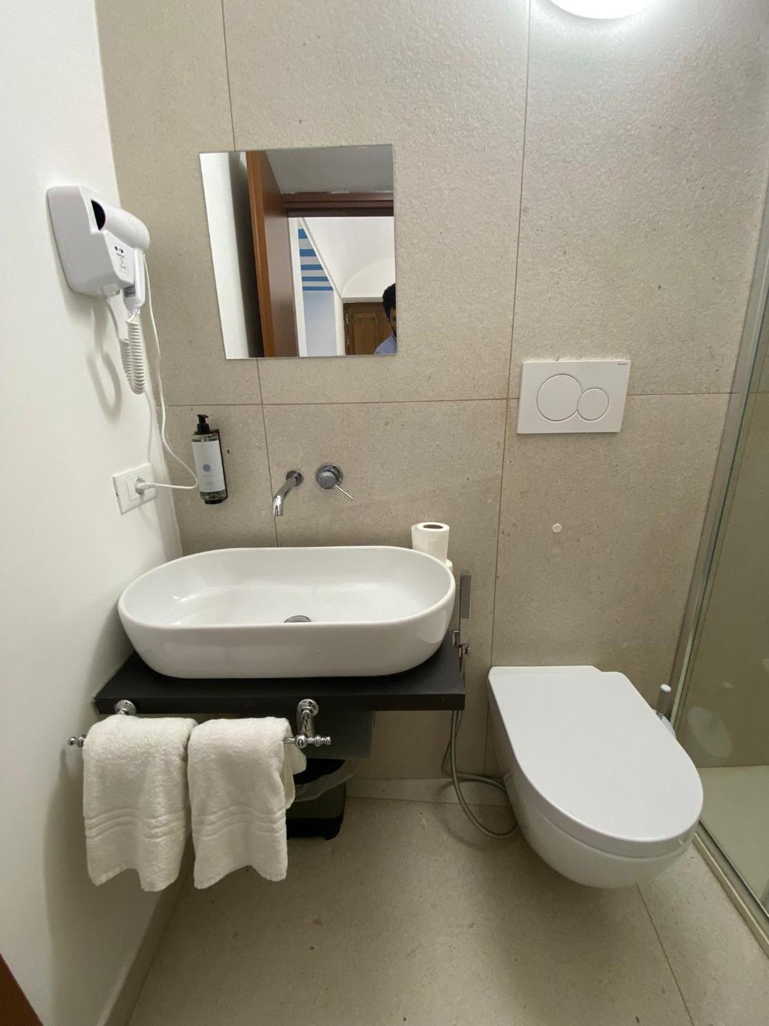 Torre Delle Grazie Sorrento Suite Вико-Экуенсе Номер фото