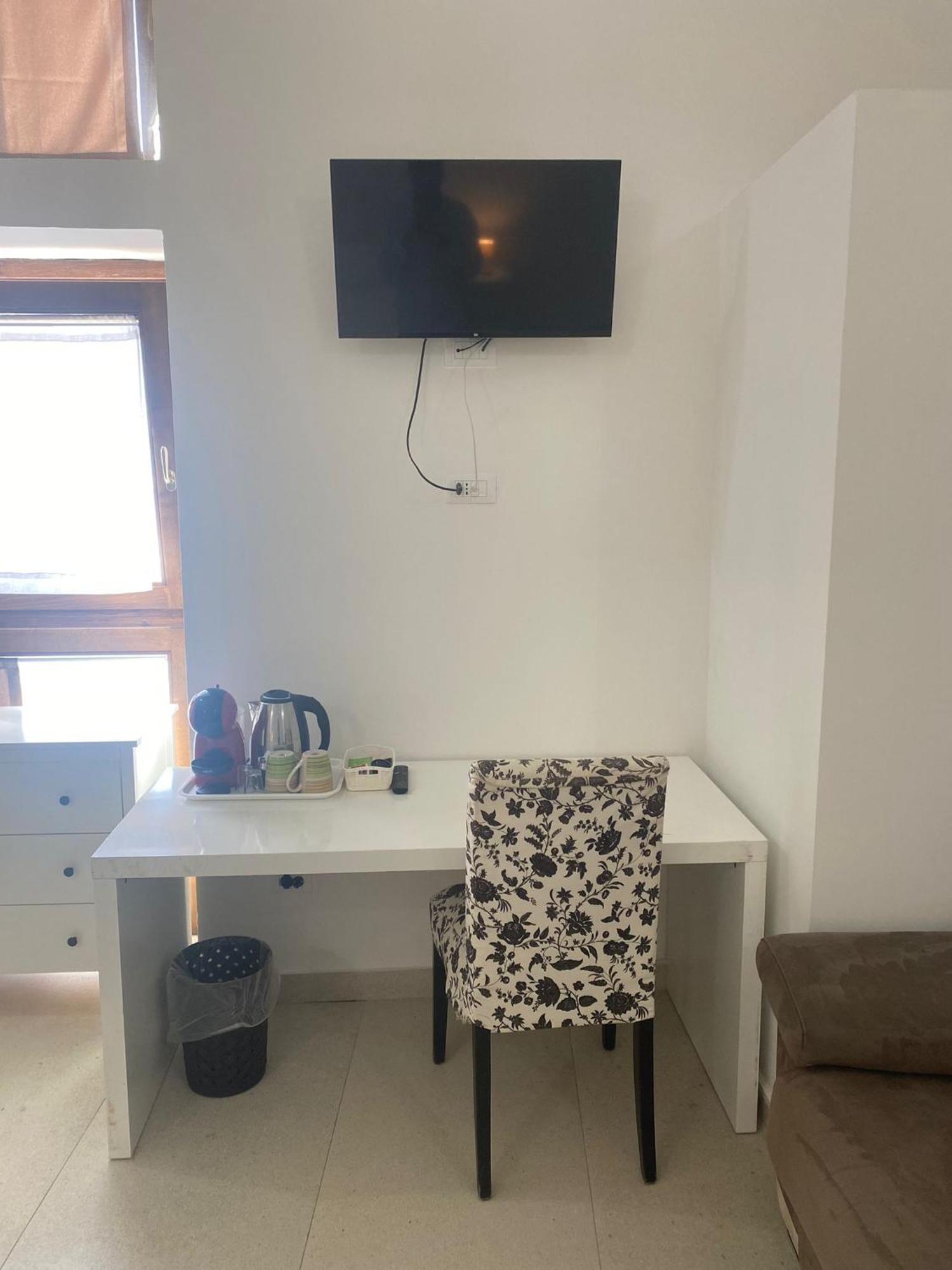 Torre Delle Grazie Sorrento Suite Вико-Экуенсе Номер фото